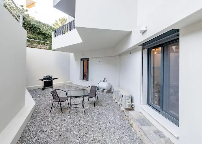 Rhodes Center * Rhodes City