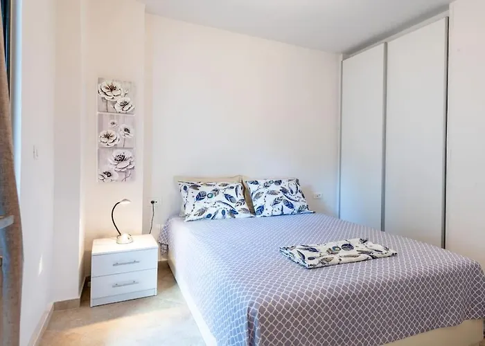 Apartament Rhodes Center